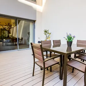 https://angla-luxury-apartments-passei.topbarcelonahotels.com