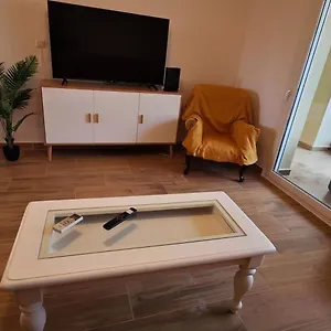https://jerez-centro-5-dormitorios-terrazas-con-vistas-alcazar.es-andalucia.com