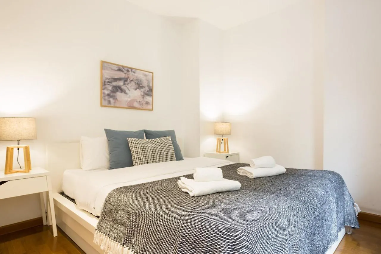 Les Corts Exclusive Apartments By Olala Homes